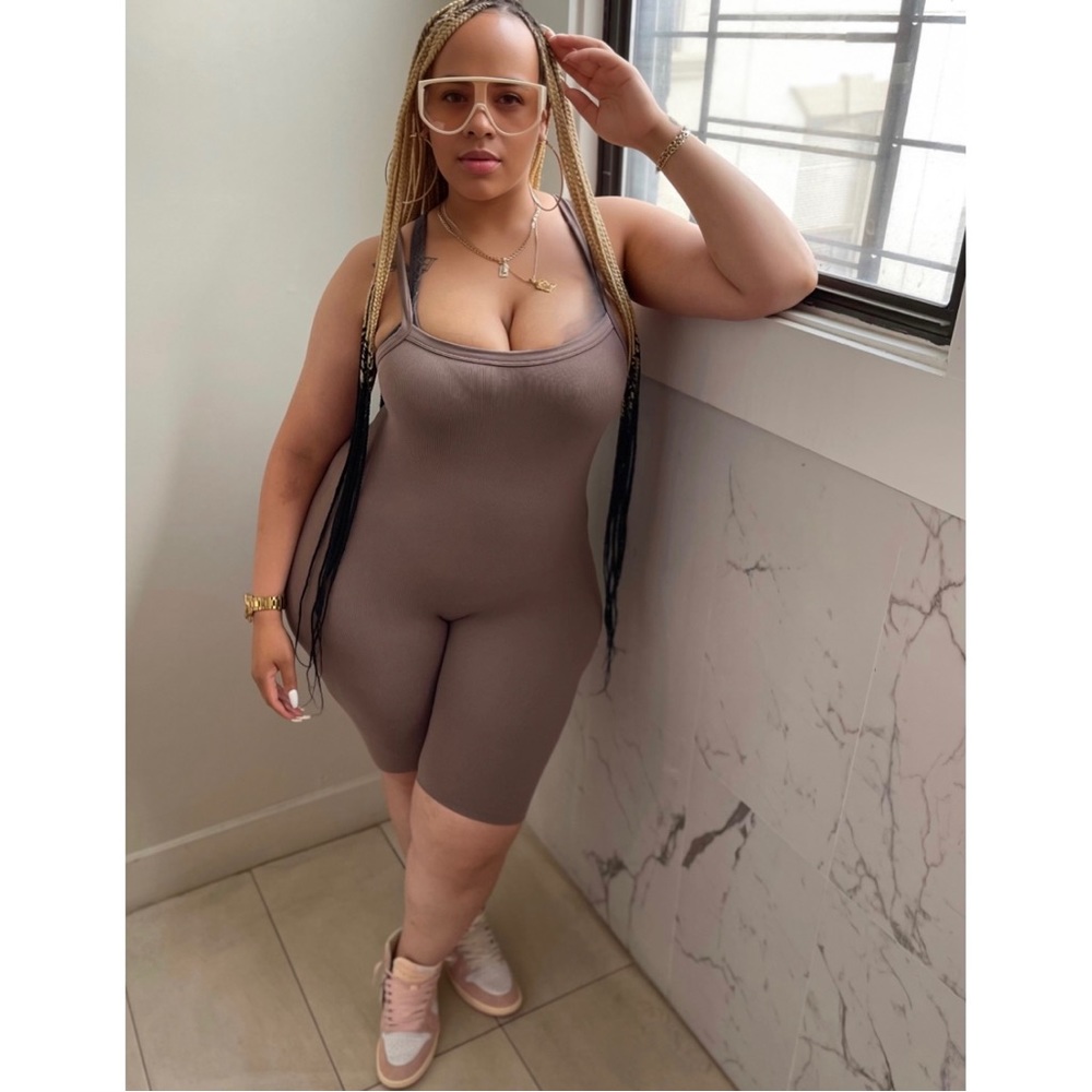 Nude’ jumpsuit Plus